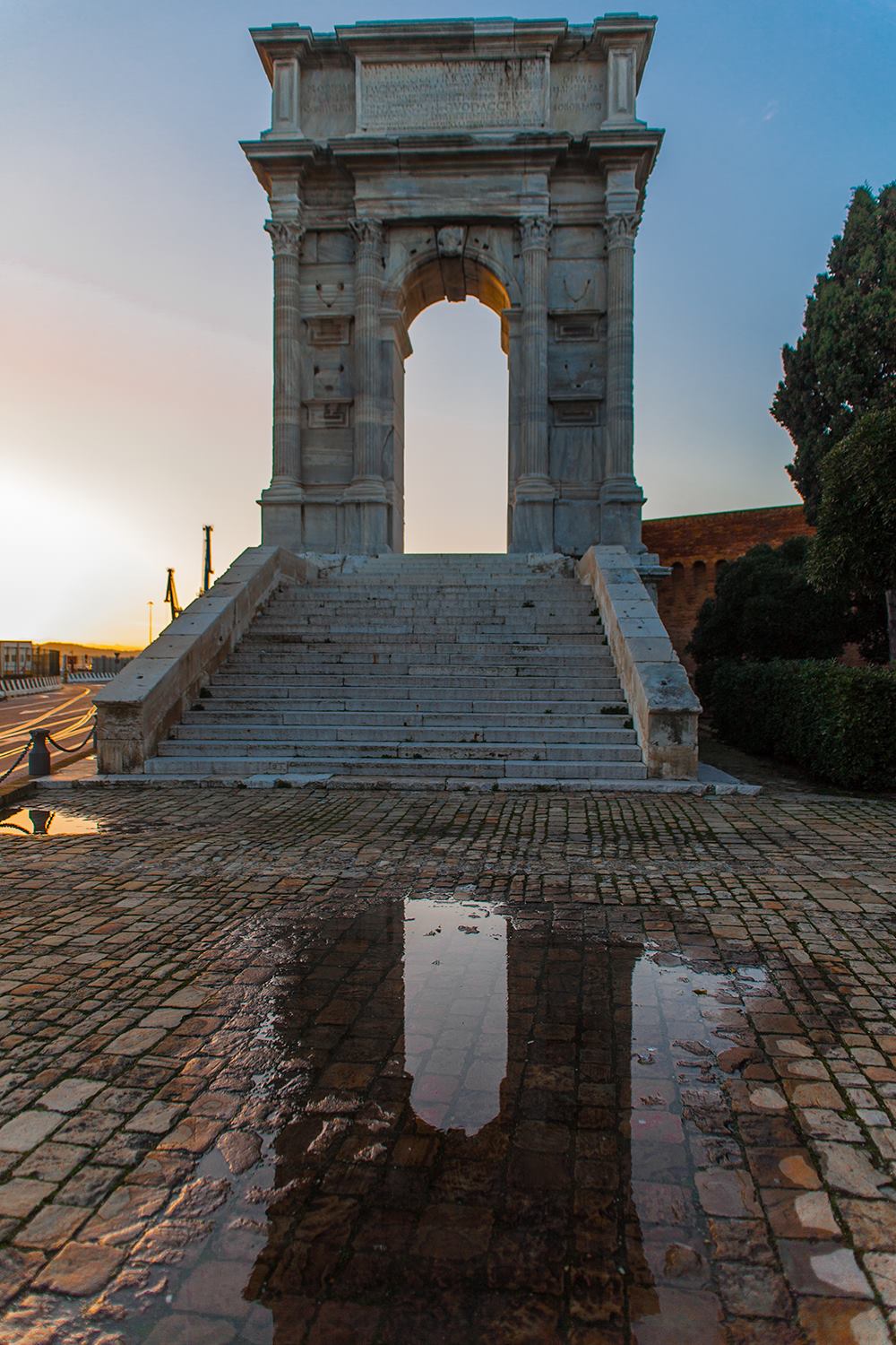 Arco di Traiano